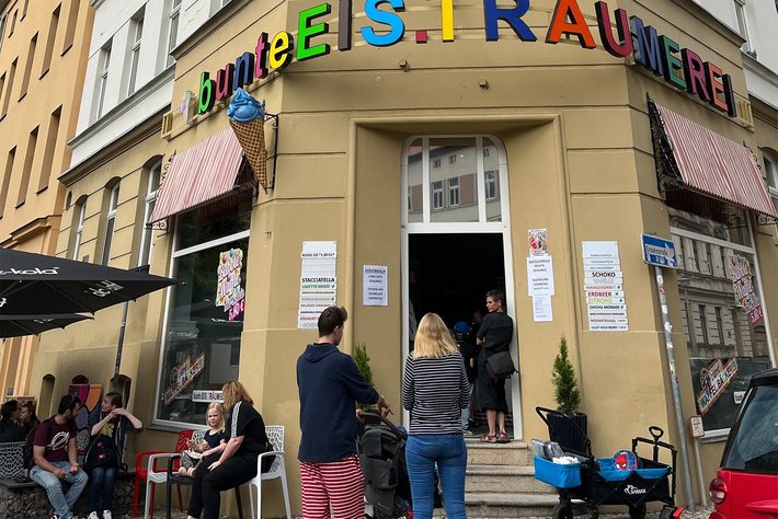 Bunte Eisträumerei