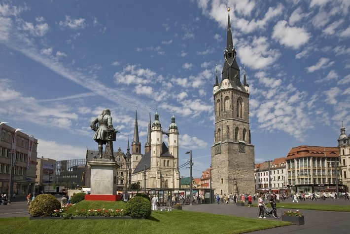 Marktplatz mit den Fünf Türmen