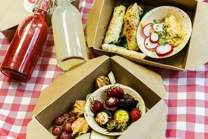 8_Verliebt in Halle“-Picknick mit E-Smart stromern und entspannen